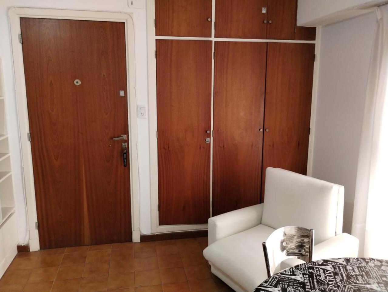 Apartment Amplio Monoambiente Zona Plaza Colon Mar del Plata